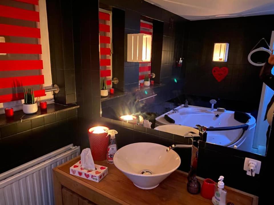 La Milardiere Chambres D'Hotes Theux Eksteriør billede